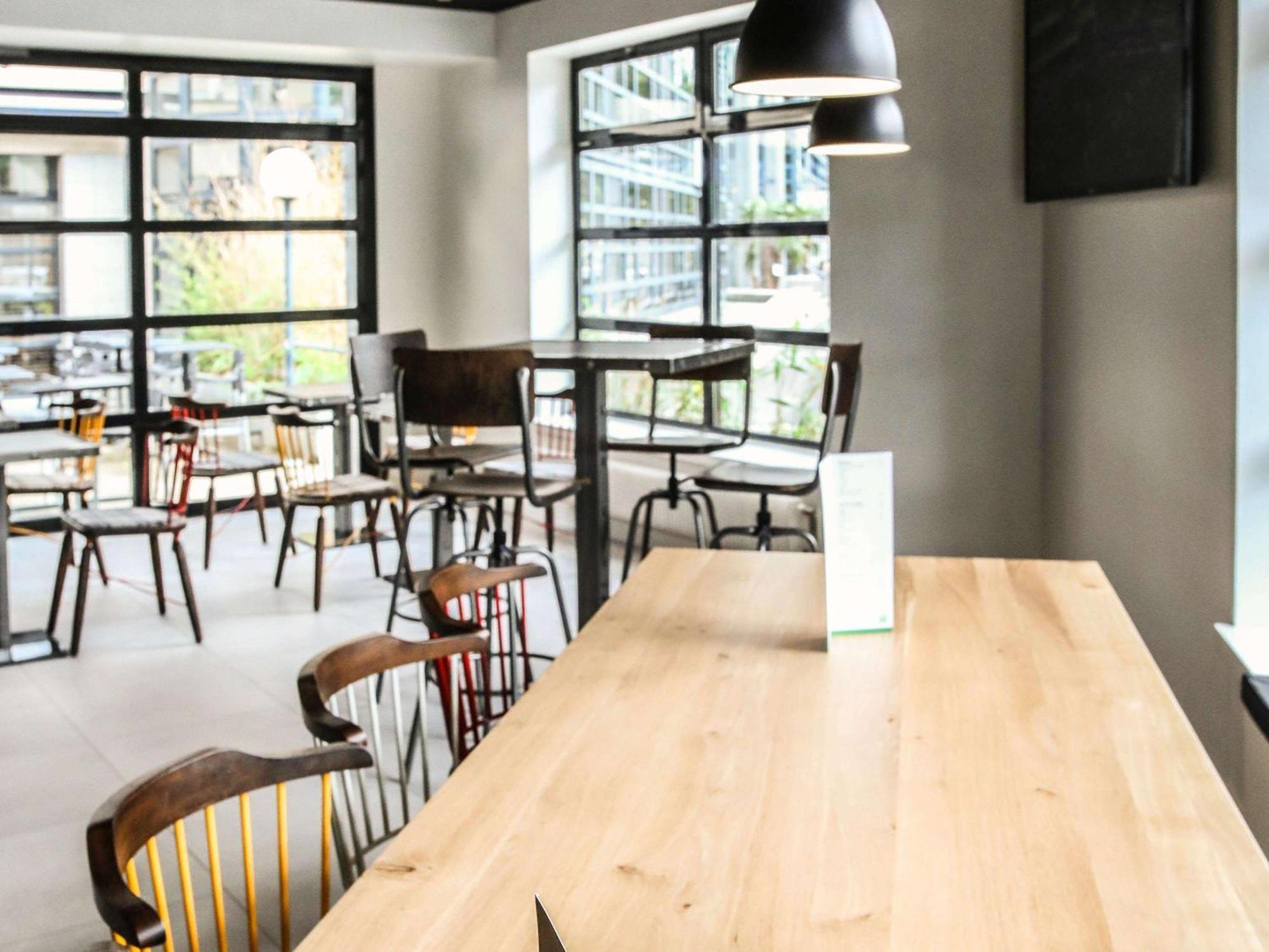 Ibis Styles Clermont-Ferrand Republique Hotell Eksteriør bilde