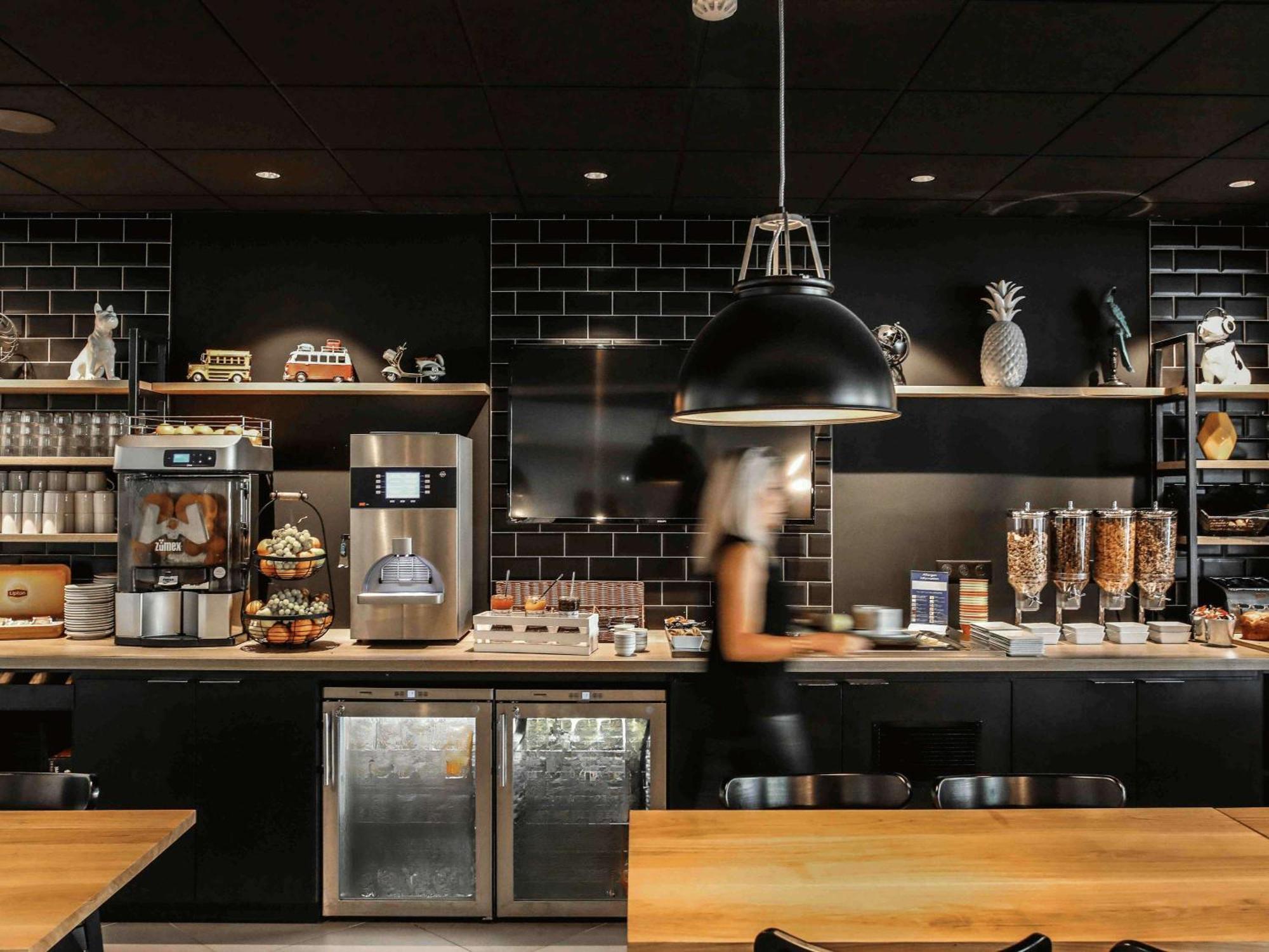 Ibis Styles Clermont-Ferrand Republique Hotell Eksteriør bilde